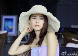 国产巨乳熟女,风情万种，魅力四溢的东方美人